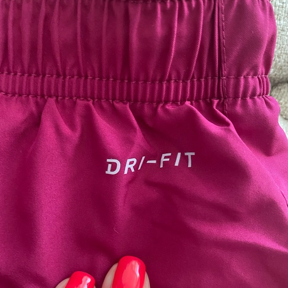 Nike dry fit running shorts NWOT - Picture 2 of 5